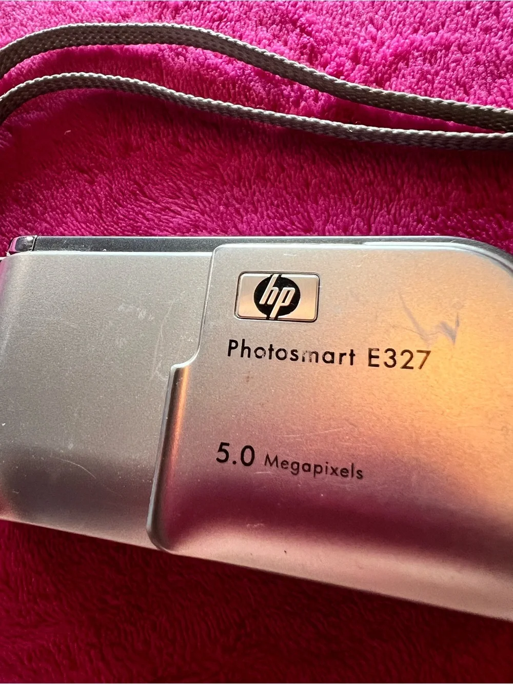 HP Photosmart E327 Digital Camera 2006